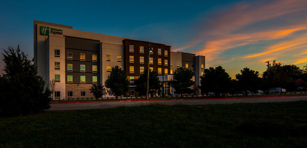 Holiday Inn Express & Suites Garland E - Lake Hubbard I30 By Ihg Экстерьер фото